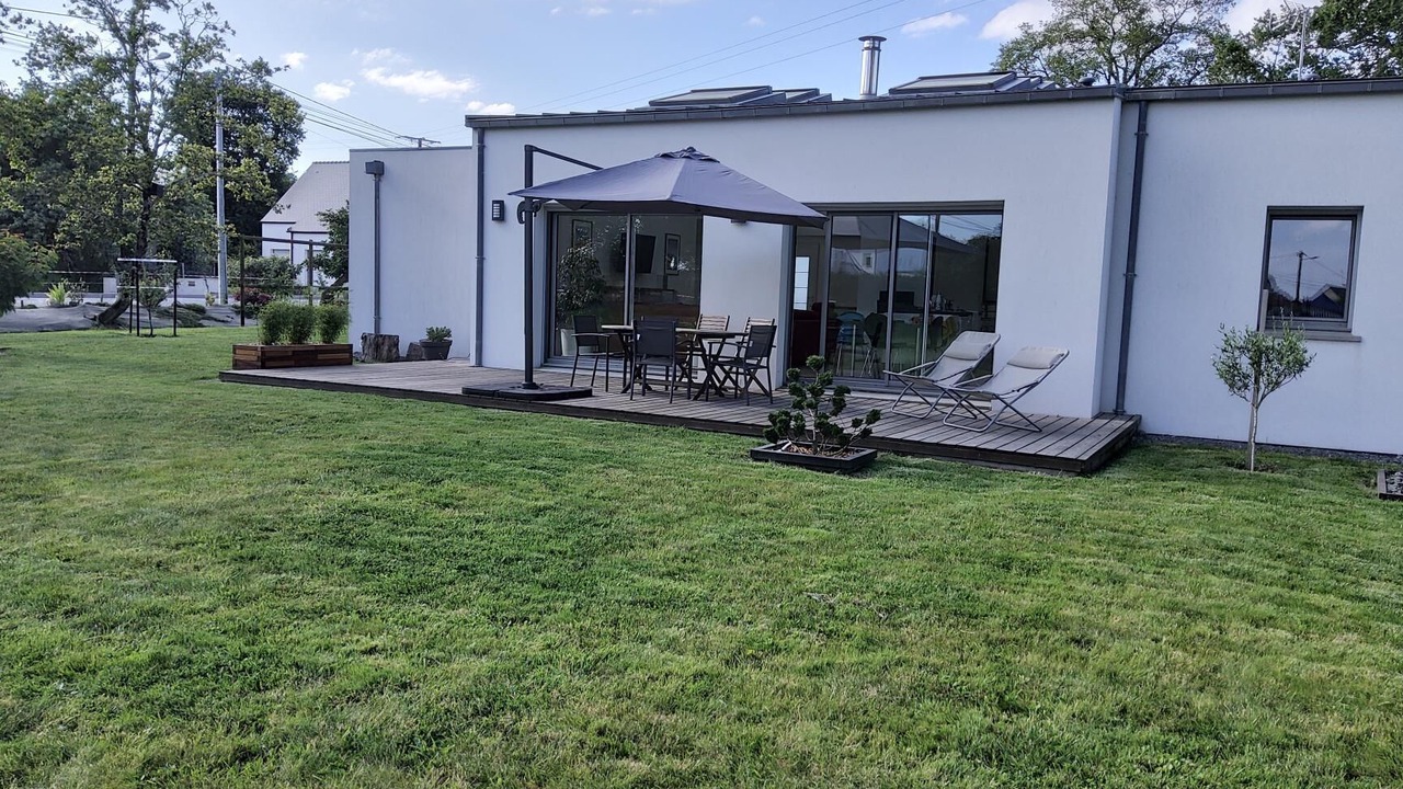 Photo of Outdoor in Peaule