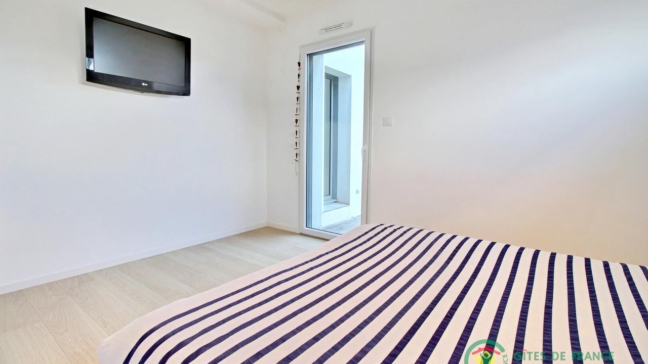 Photo of Bedroom in Peaule