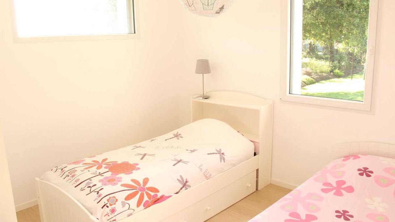 Photo of Bedroom in Peaule