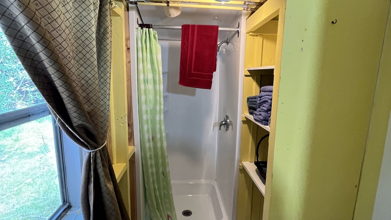 Photo of Others in Hubbards