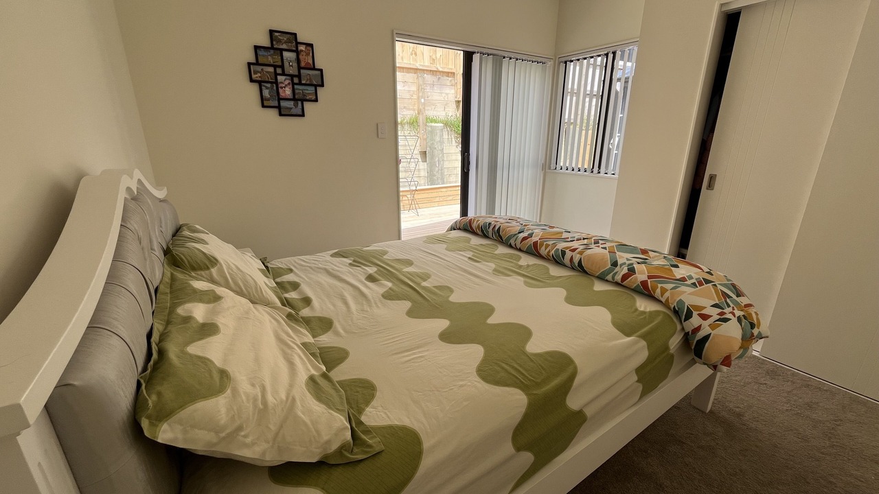 Photo of Bedroom in Massey