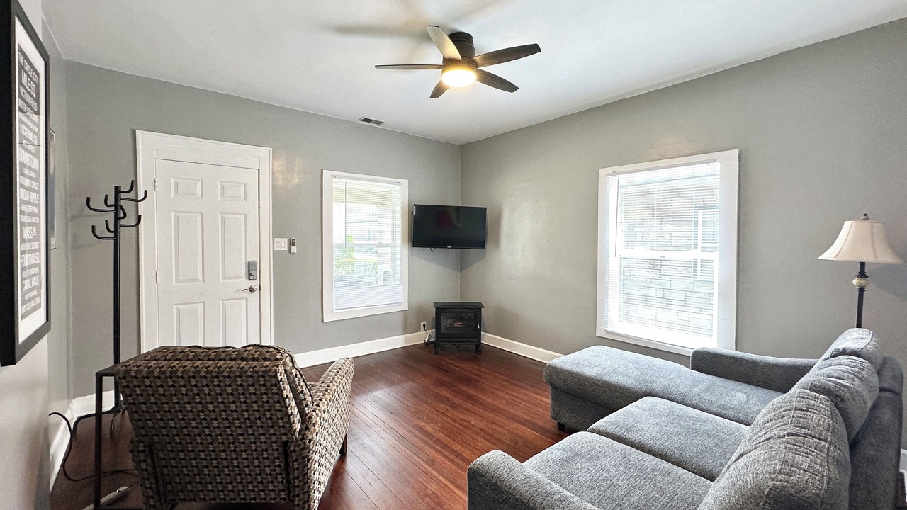 Photo of Livingroom in Broad Ripple
