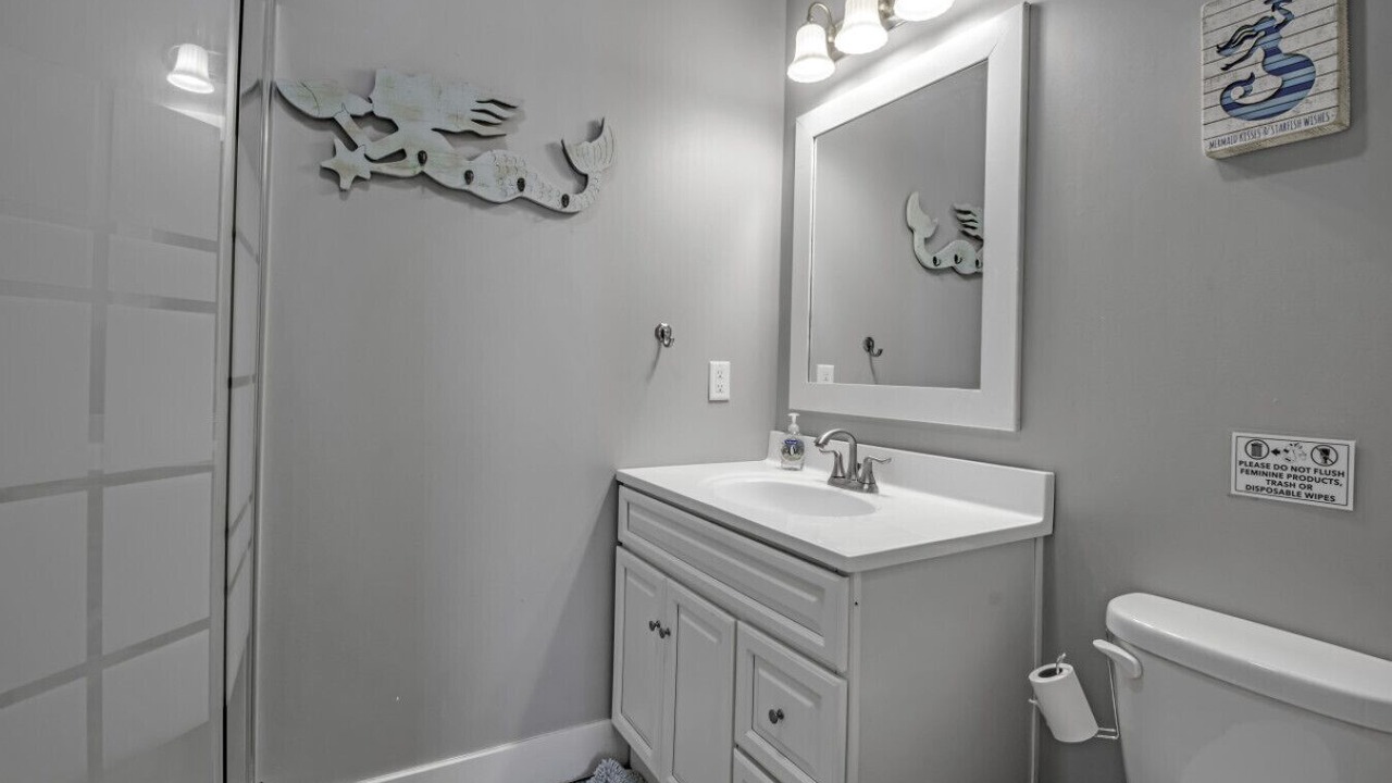 Photo of Bathroom in Geneseo