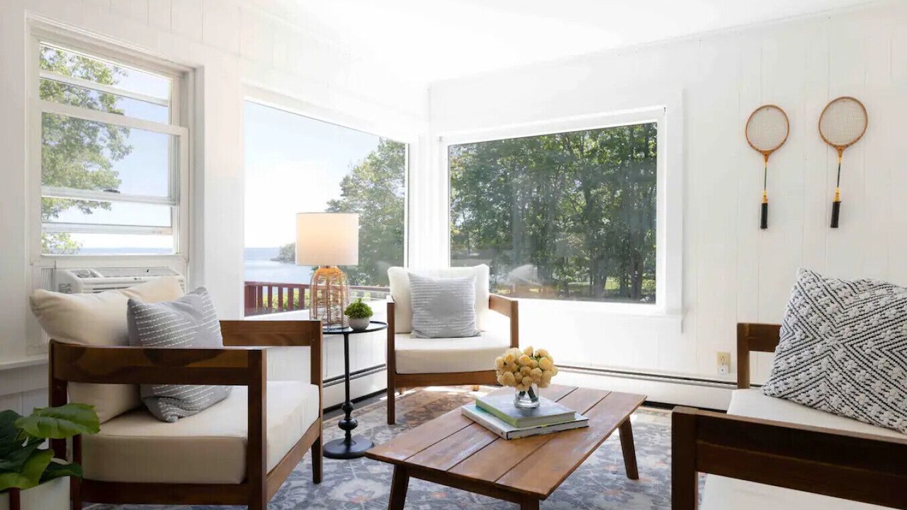 Photo of Livingroom in Glen Cove