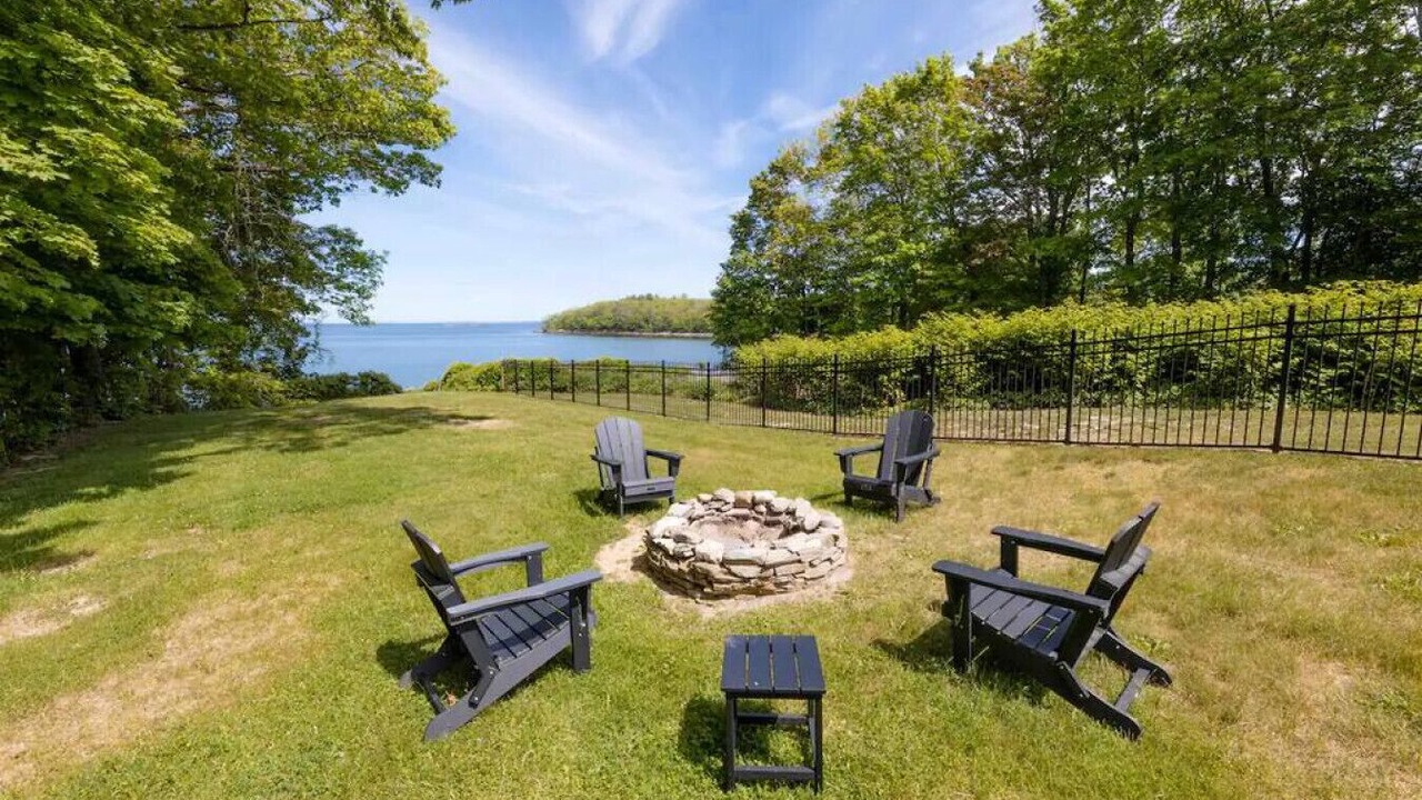 Photo of Outdoor in Glen Cove