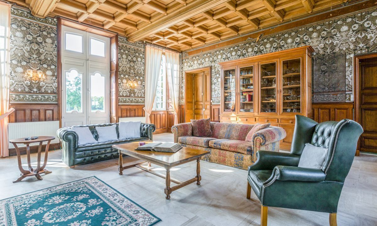 Photo of Others in Belluire