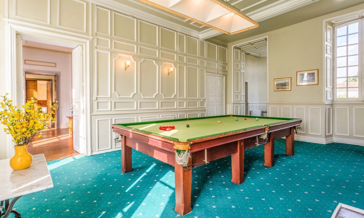 Photo of Others in Belluire