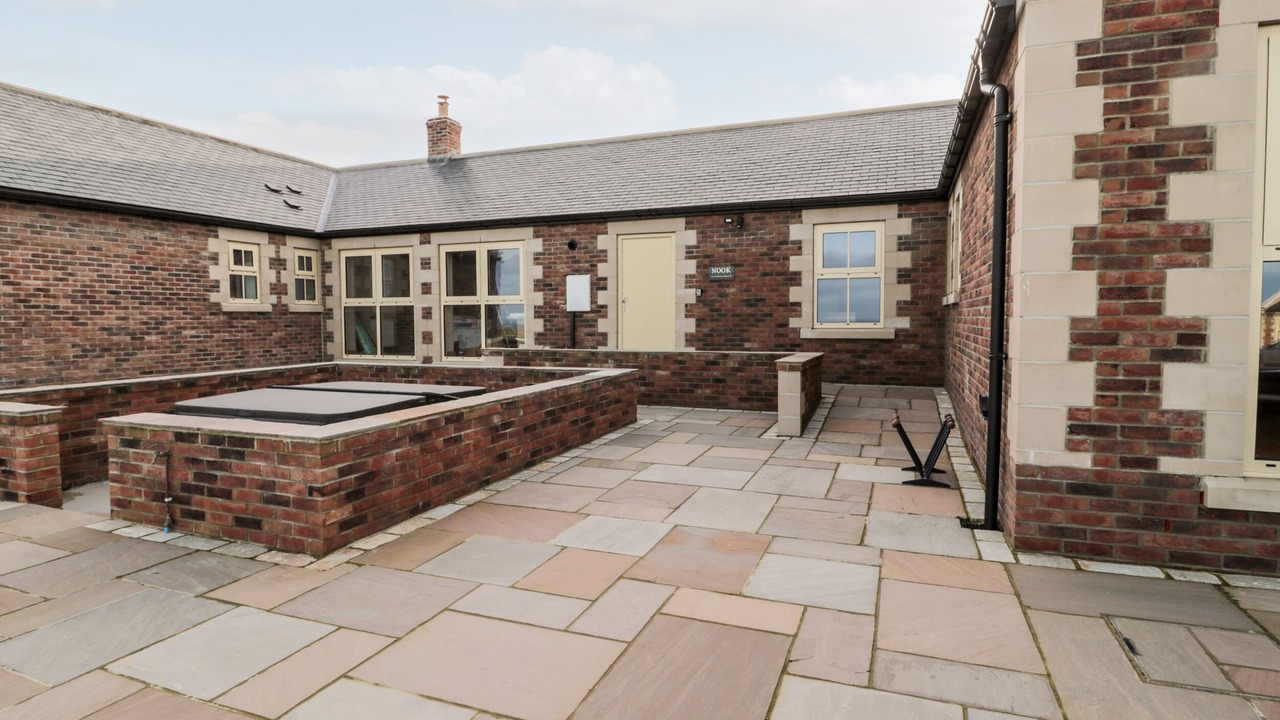 Photo of Patio Balcony in Embleton