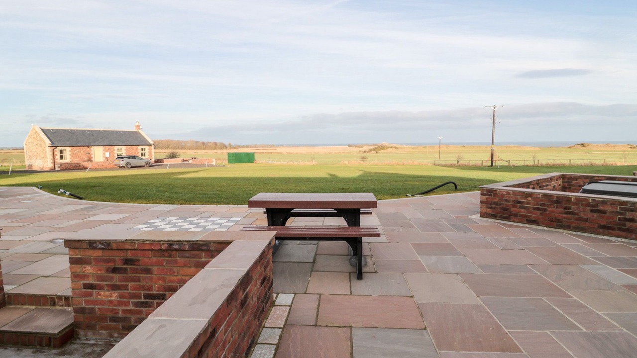 Photo of Outdoor in Embleton