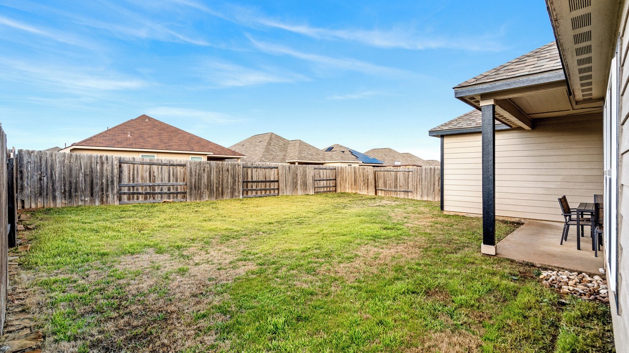 Photo of Patio Balcony in Crowley