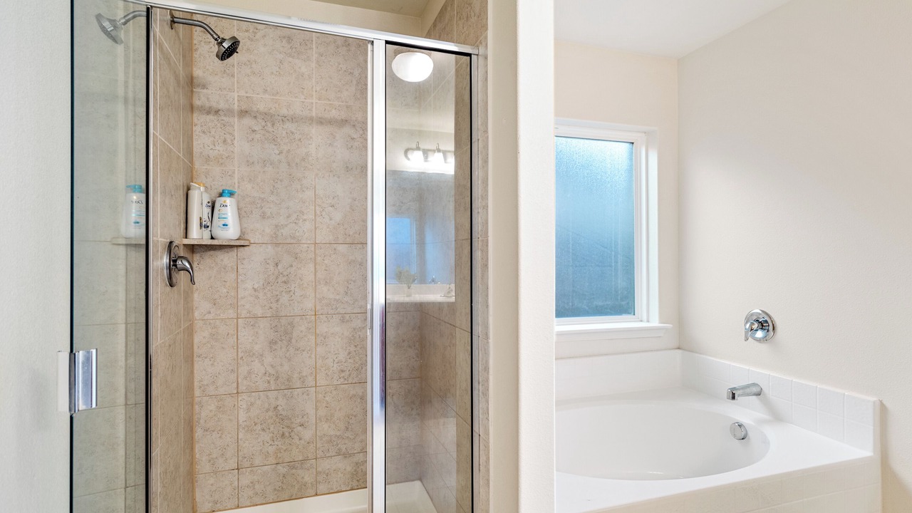 Photo of Bathroom in Crowley