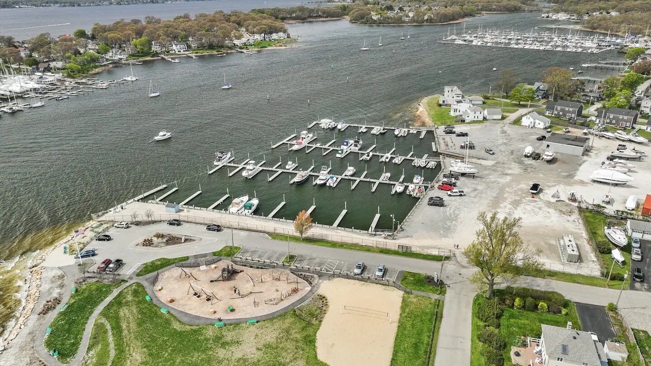 Photo of Others in Barrington