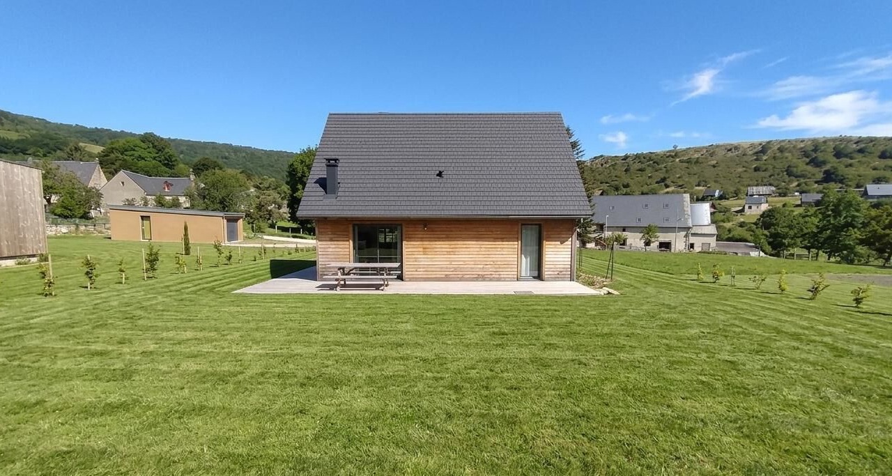 Photo of Outdoor in Chambon-sur-Lac