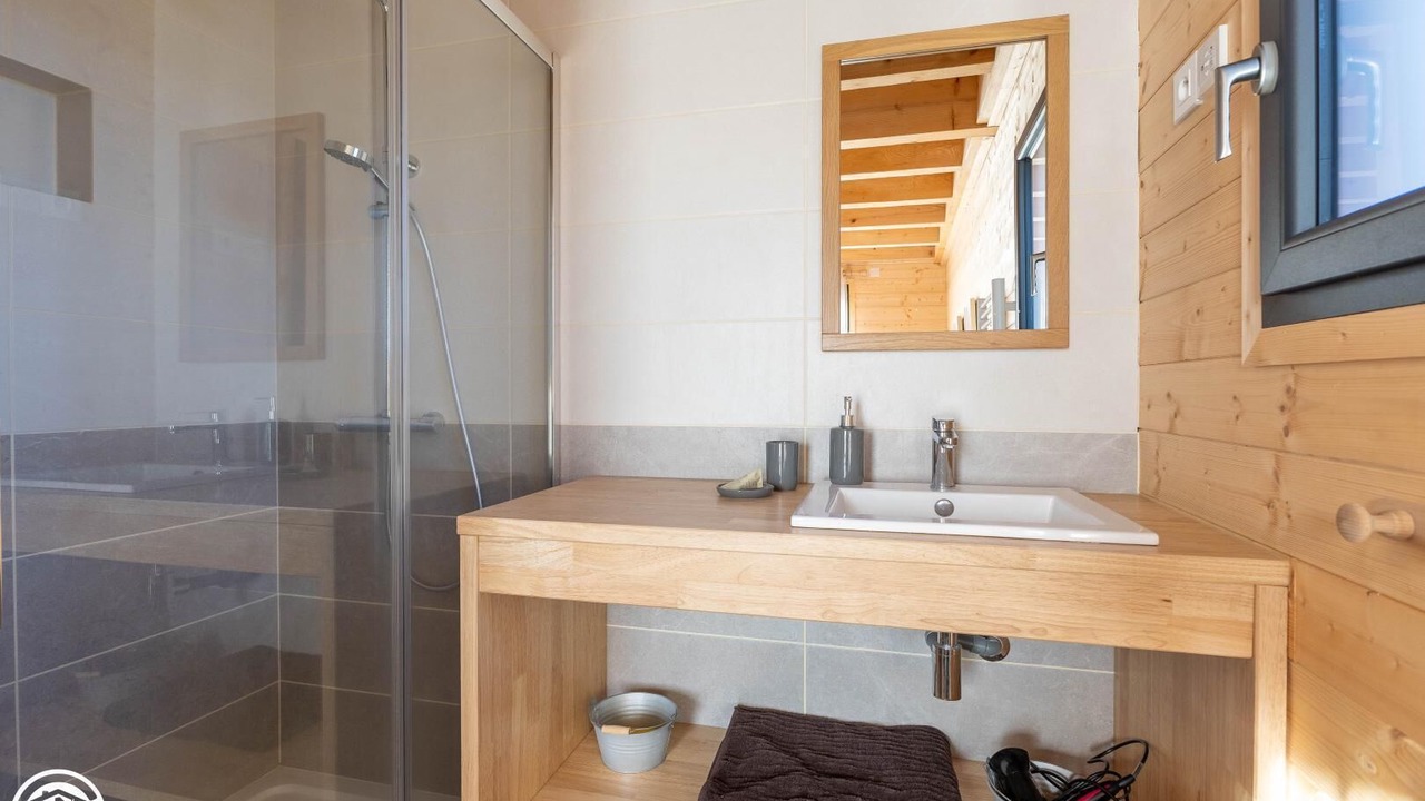 Photo of Bathroom in Chambon-sur-Lac