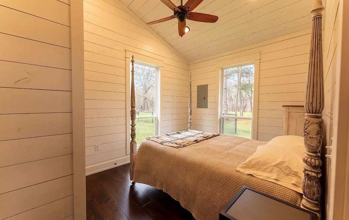 Photo of Bedroom in Clarksville