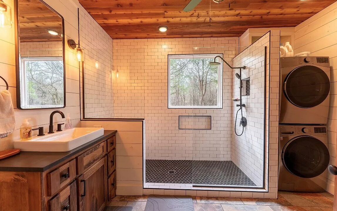 Photo of Bathroom in Clarksville
