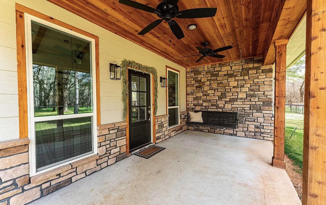 Photo of Patio Balcony in Clarksville