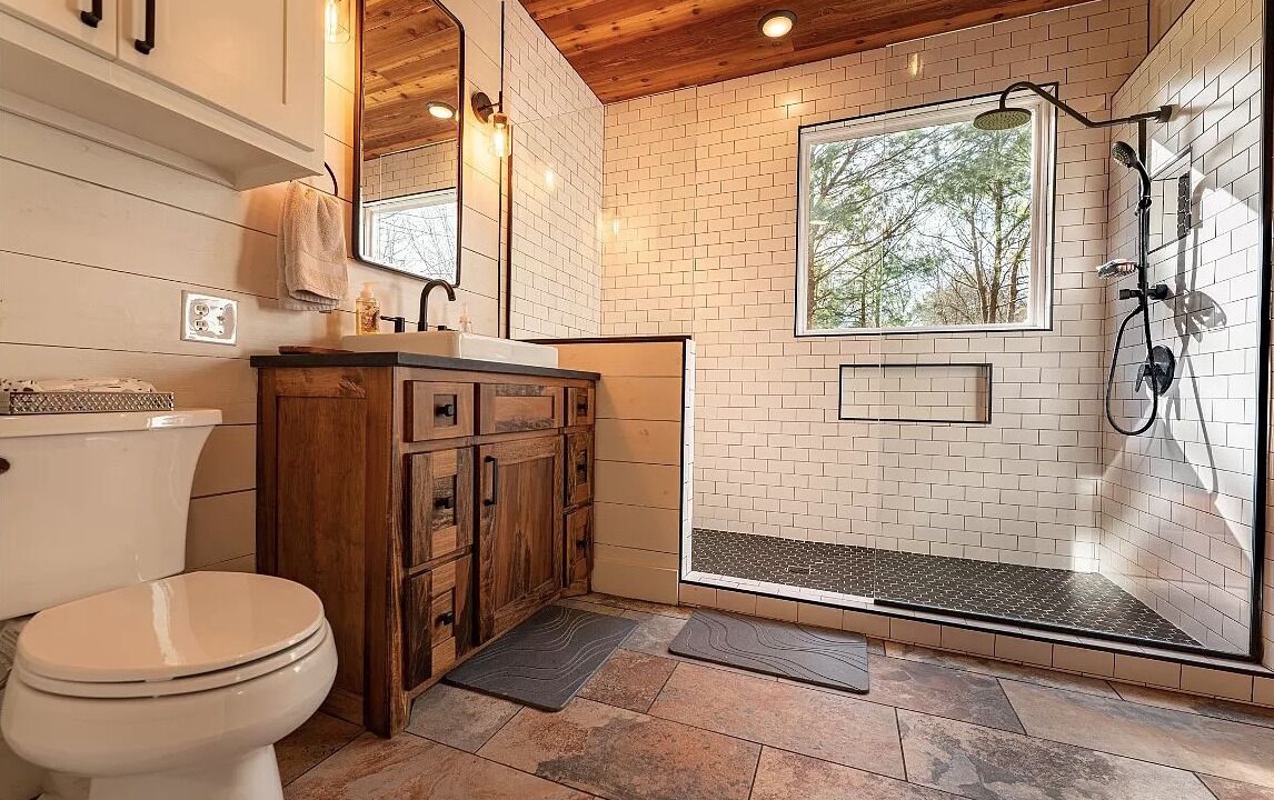 Photo of Bathroom in Clarksville