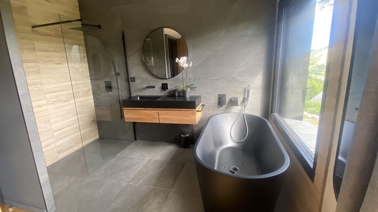 Photo of Bathroom in Fraissinet-de-Lozere