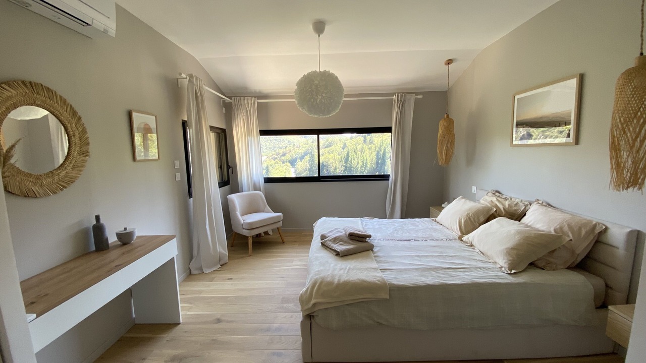Photo of Bedroom in Fraissinet-de-Lozere