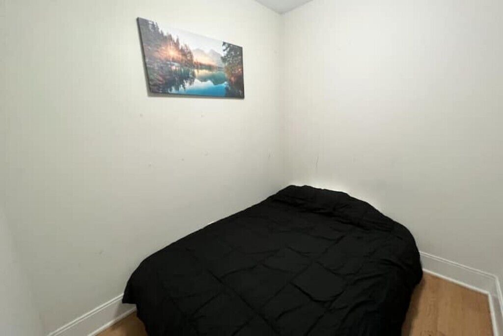 Photo of Bedroom in Wynford-Concorde