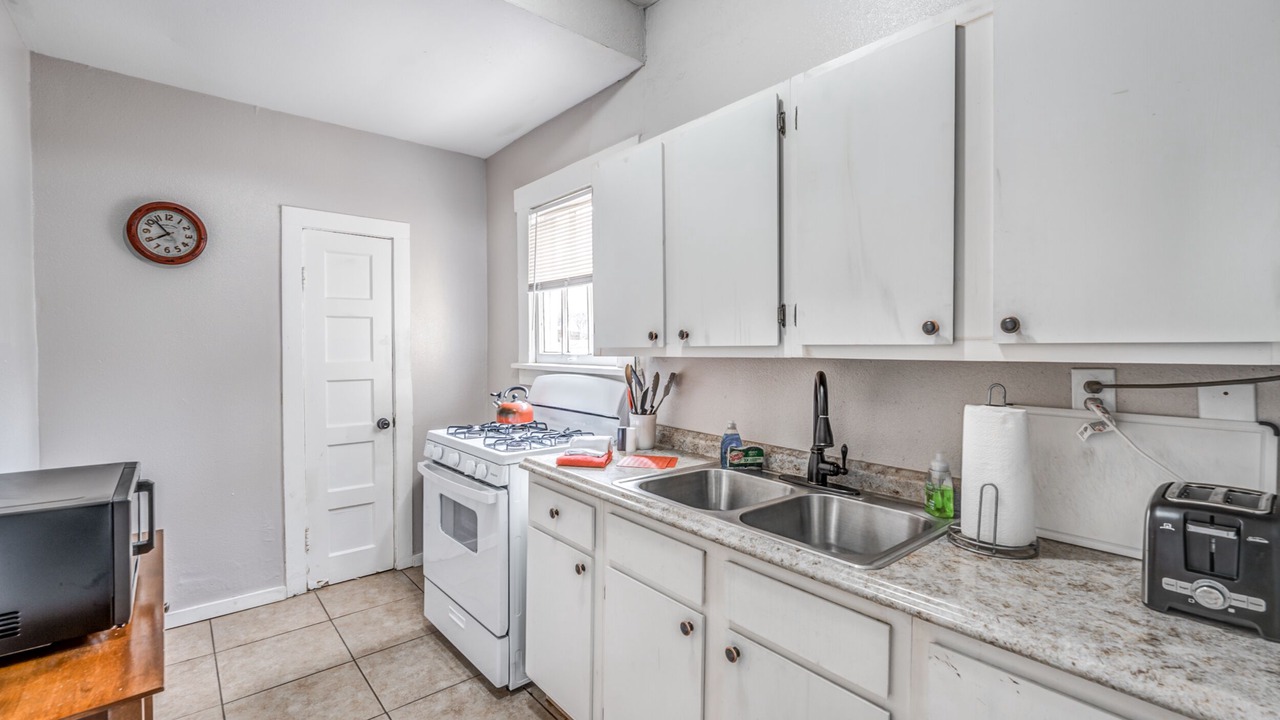 Photo of Kitchen in Medical District
