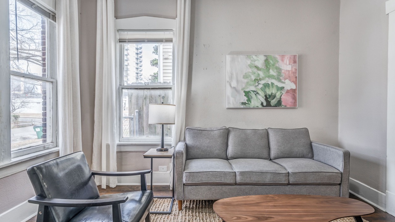 Photo of Livingroom in Medical District