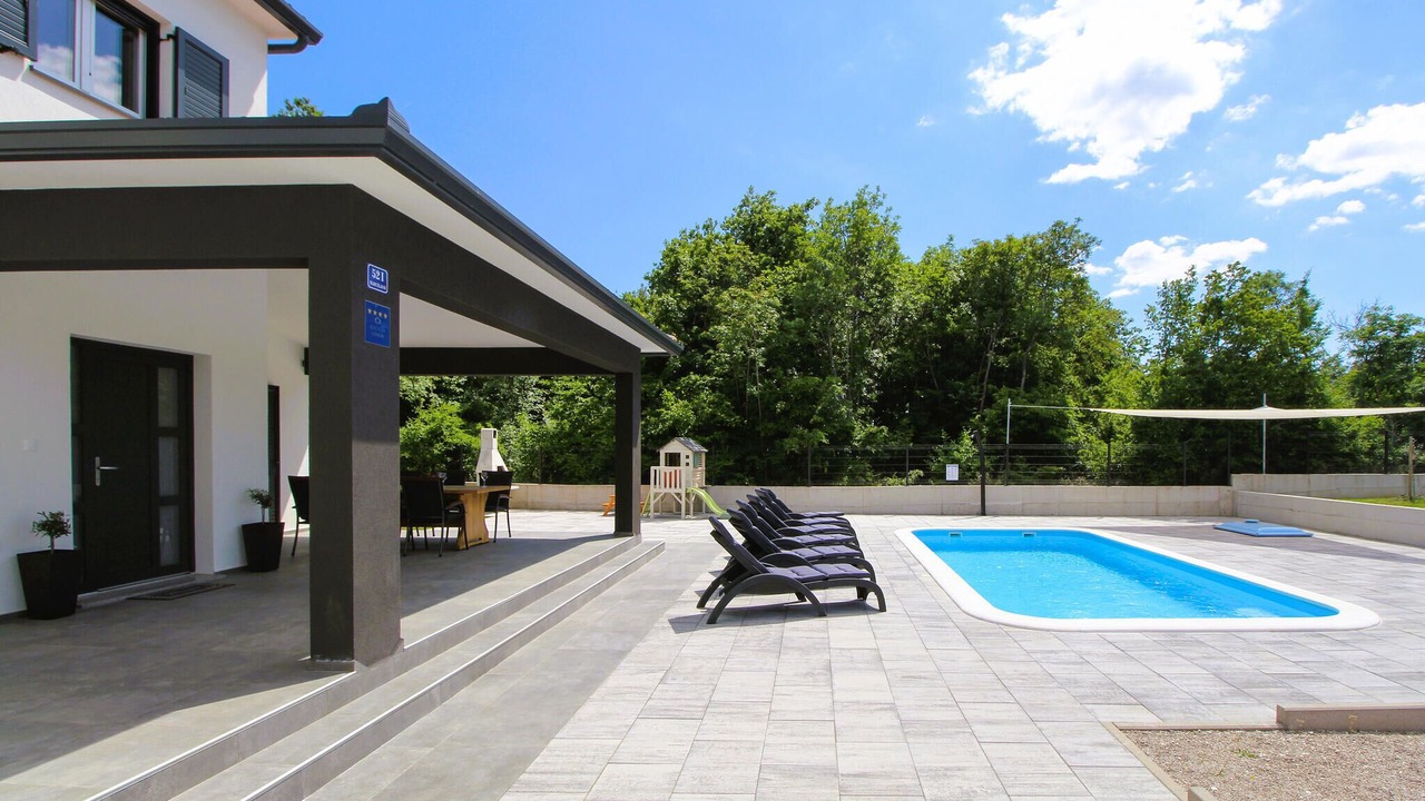 Photo of Outdoor in Marceljani