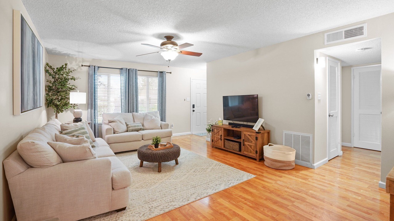 Photo of Livingroom in Modesto