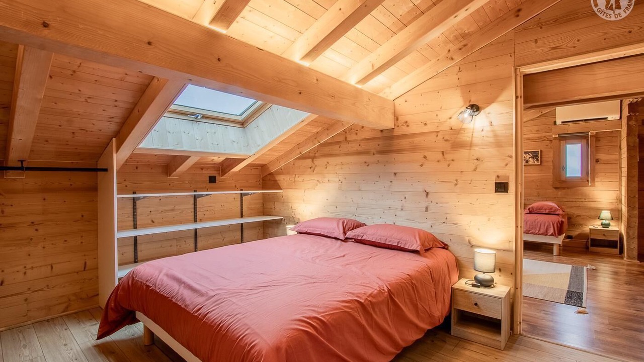 Photo of Bedroom in Villard-d'Hery