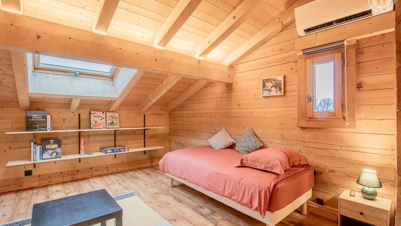 Photo of Bedroom in Villard-d'Hery