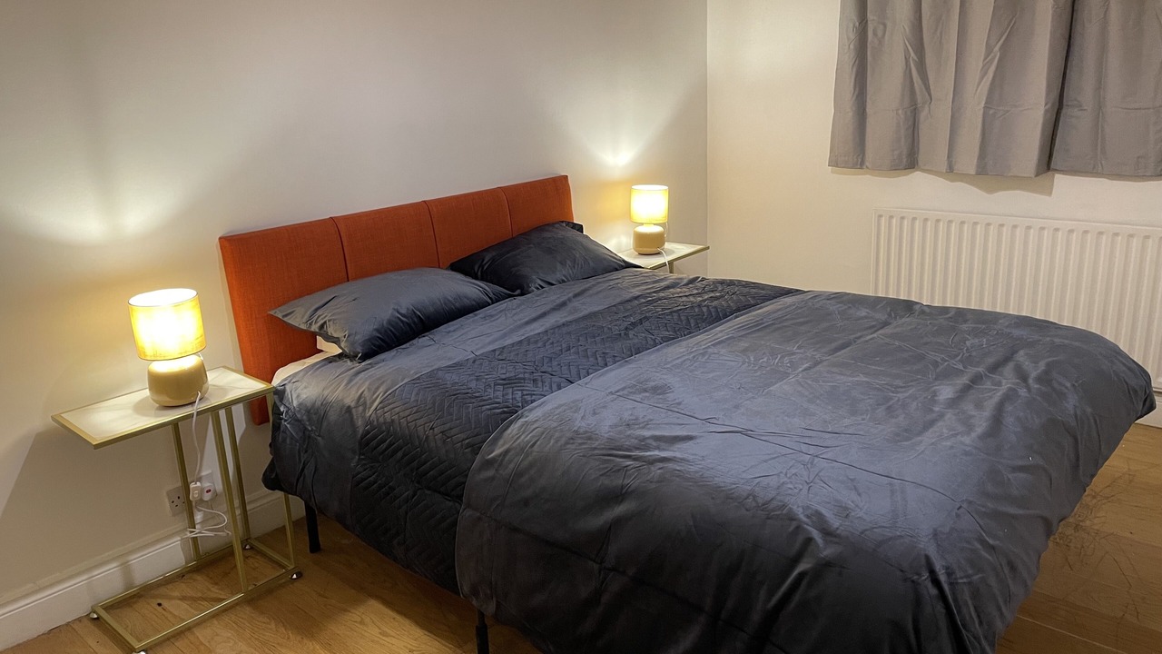 Photo of Bedroom in Ealing