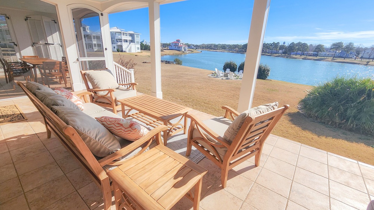 Photo of Patio Balcony in Sea Cottage Addition