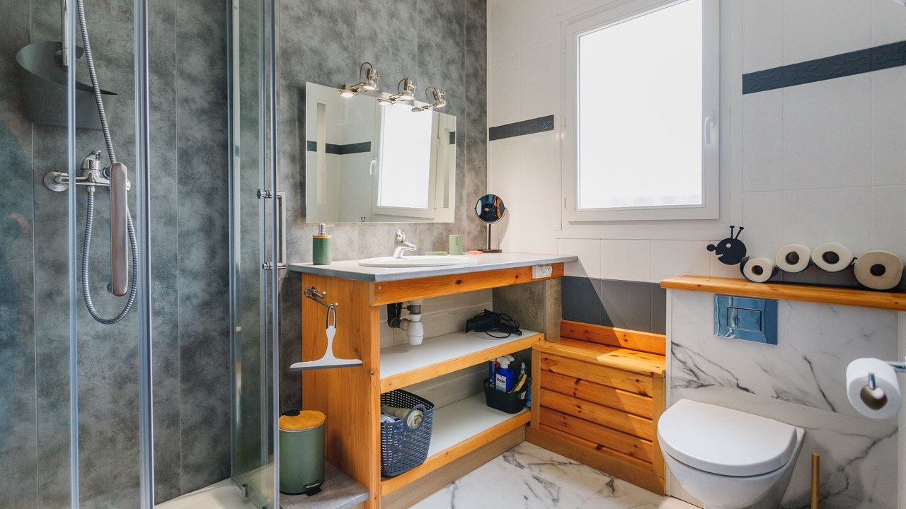 Photo of Bathroom in Cauterets