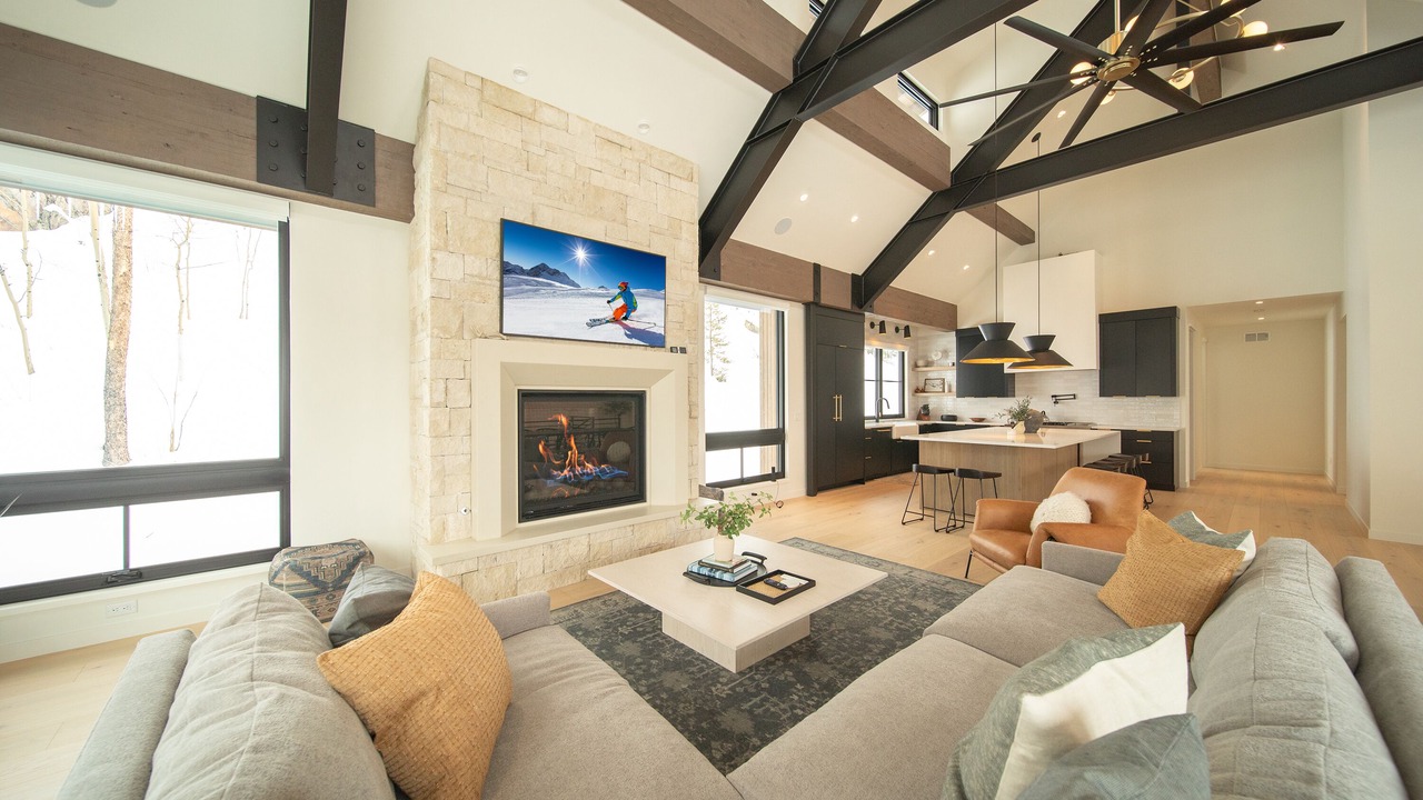 Photo of Livingroom in Keystone