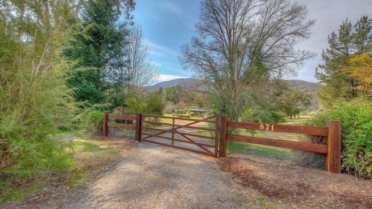 Photo of Outdoor in Freeburgh