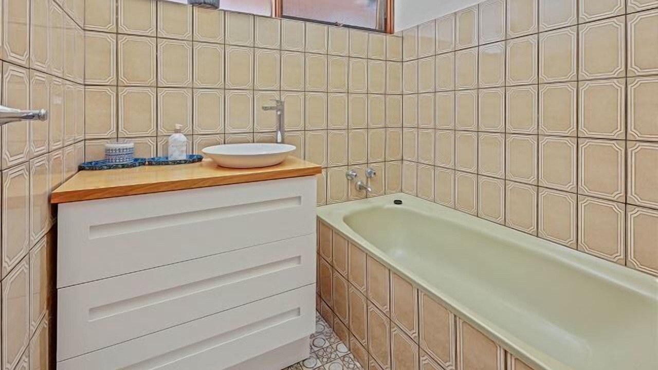 Photo of Bathroom in Freeburgh