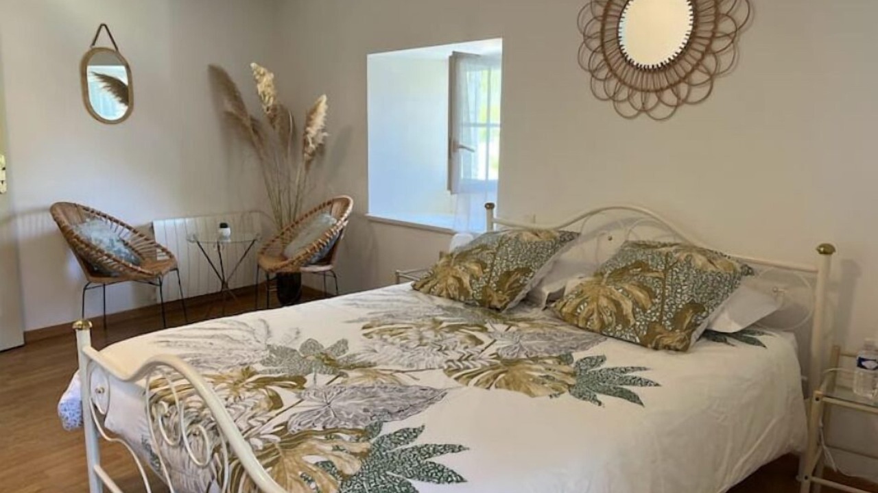 Photo of Bedroom in Port-d'Envaux