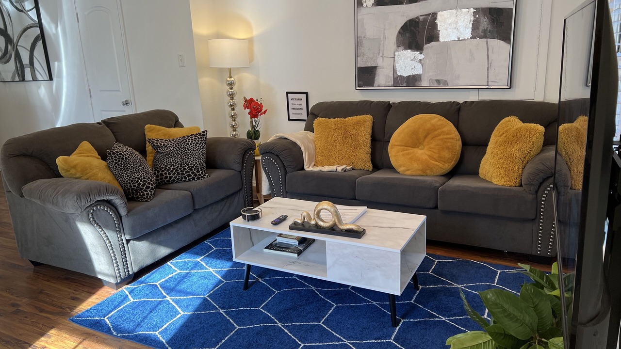 Photo of Livingroom in Uptown