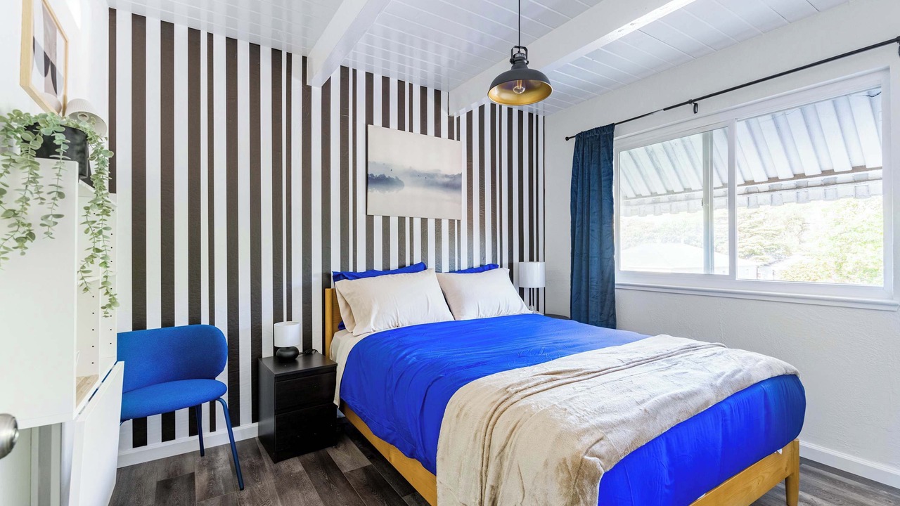 Photo of Others in Poets Corner