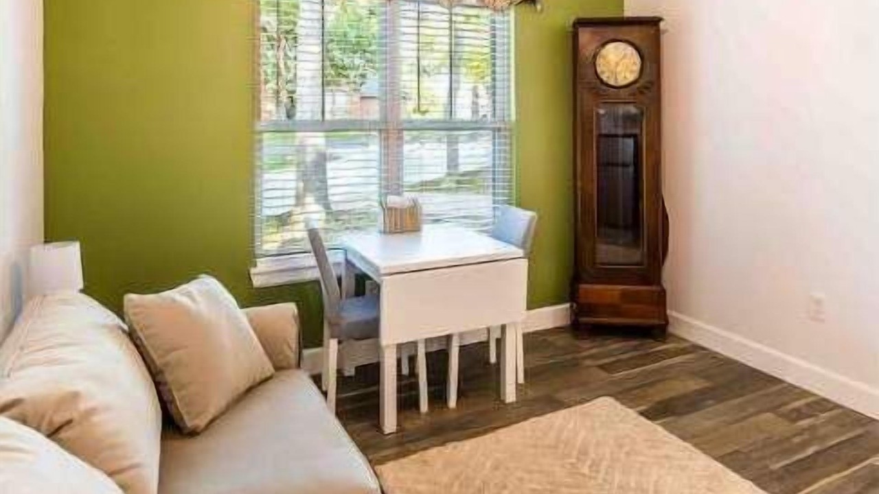 Photo of Livingroom in Waco