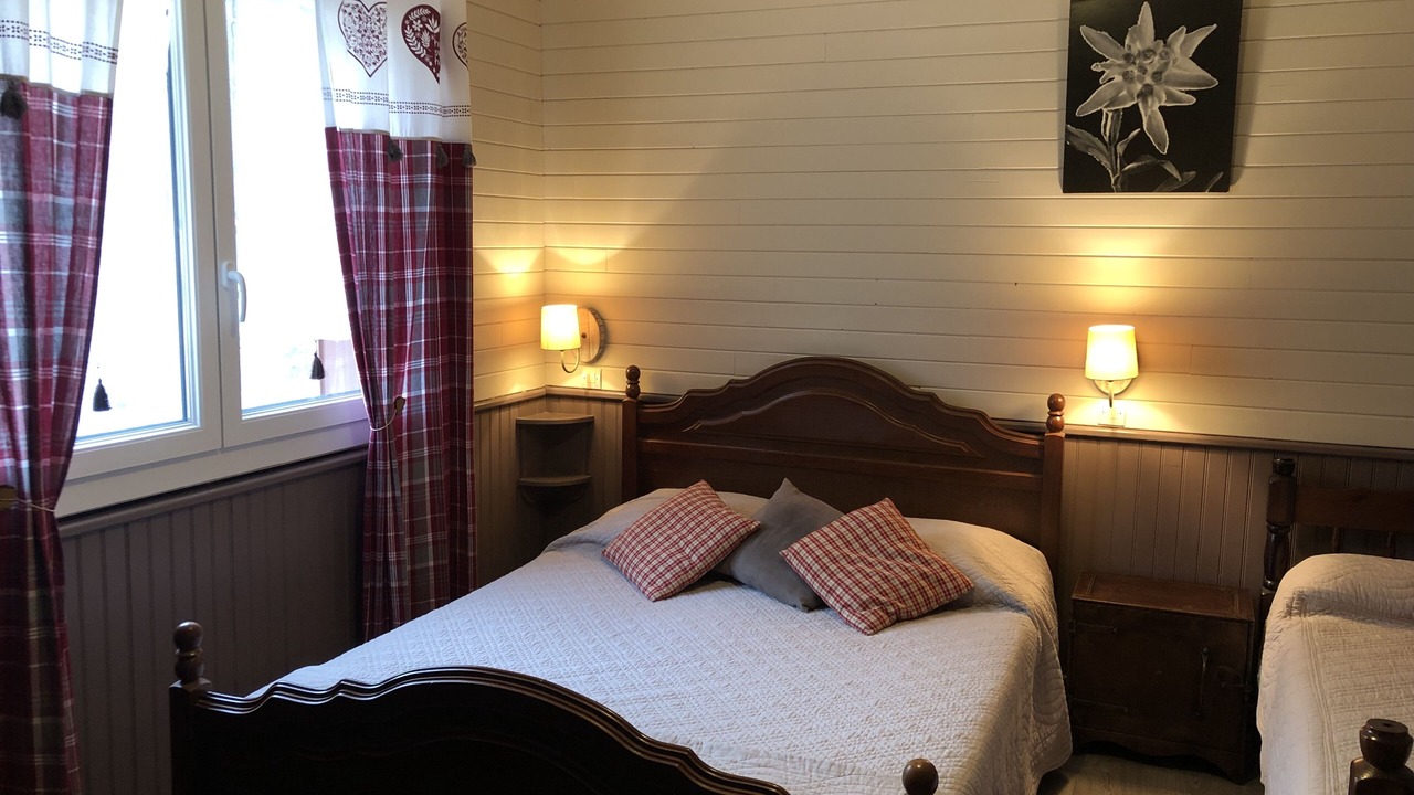 Photo of Bedroom in Cauterets