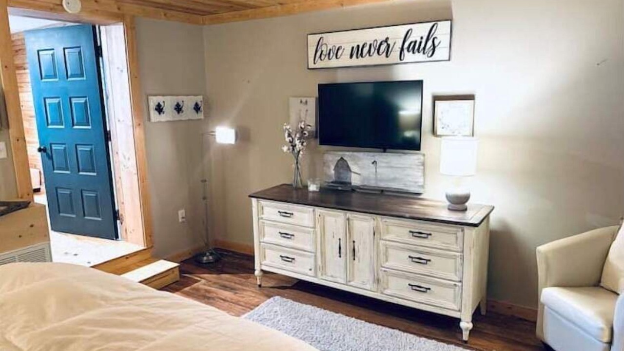 Photo of Bedroom in Livingston