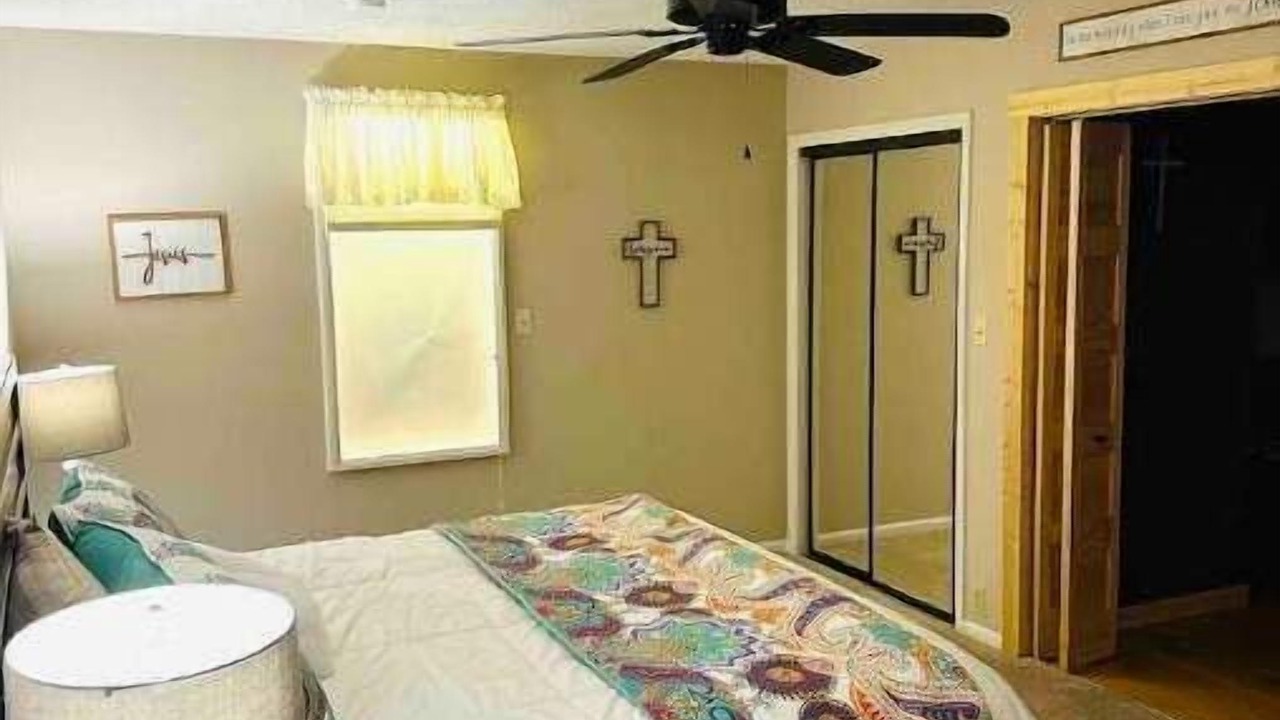 Photo of Bedroom in Livingston