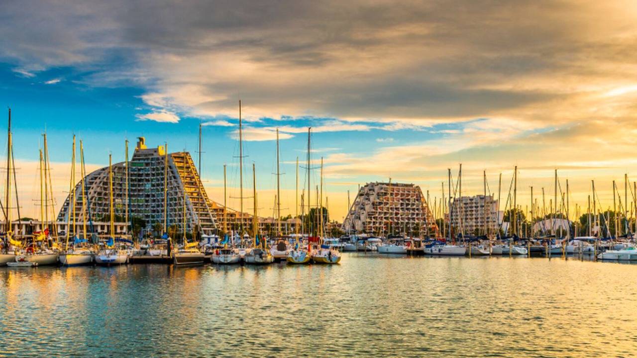 Photo of Others in Lunel-Viel