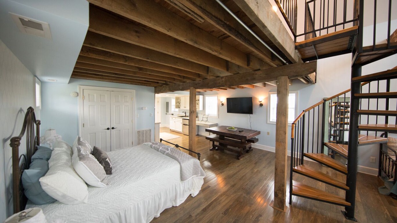 Photo of Bedroom in Forest
