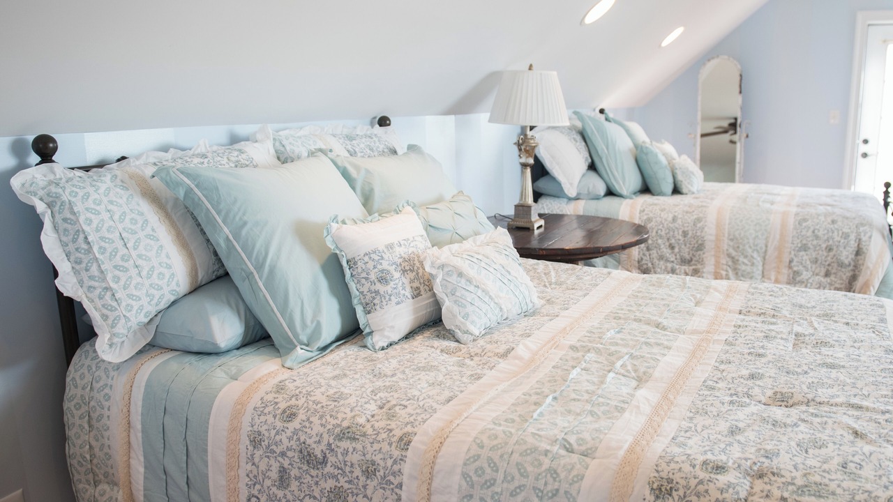 Photo of Bedroom in Forest