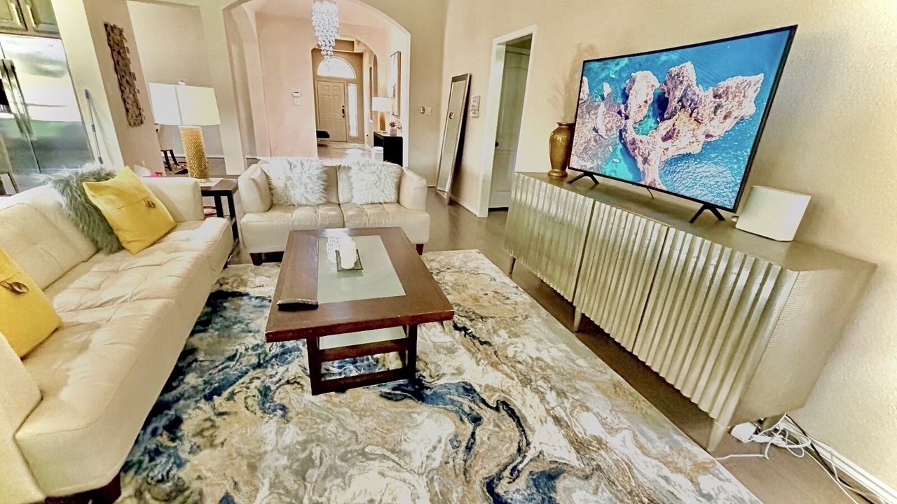 Photo of Livingroom in Houston