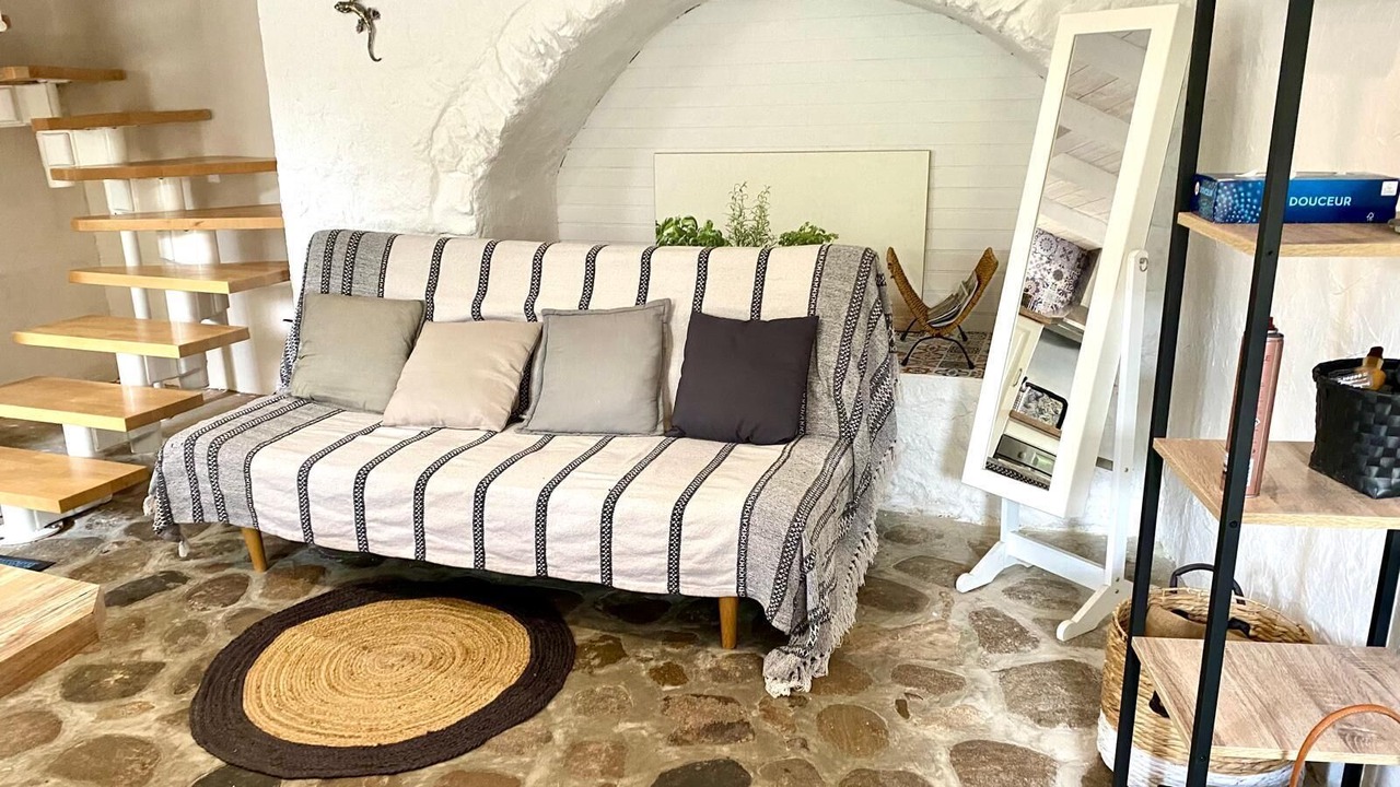 Photo of Livingroom in Labastide-de-Virac