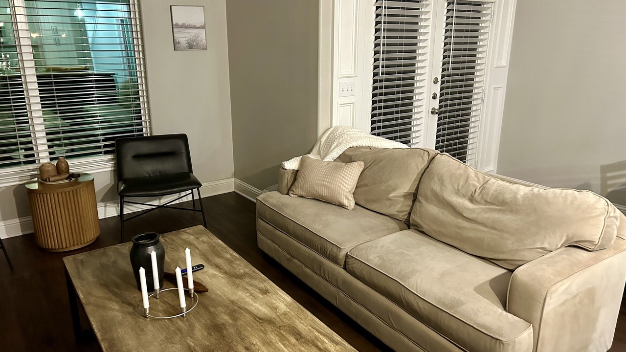 Photo of Livingroom in Tyler